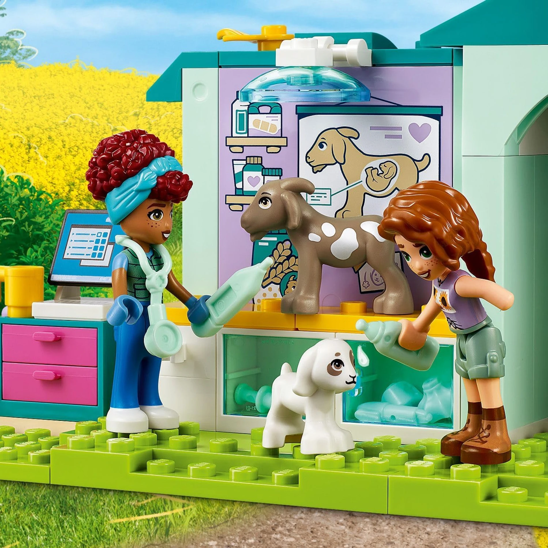  LEGO Friends Çiftlik Hayvanı Veteriner Kliniği 42632 +4 Yaş (161 Parça)